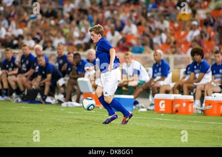 23 juillet 2011 - District de Columbia, Maryland, United States of America - Everton attaquant Conor McAleny # 11 conserve la procession de la balle pendant le match amical international MLS entre Everton FC d'Angleterre et DC United. Everton FC battu DC United 3-1 samedi, 23 juillet 2011, au RFK Stadium de Washington DC. (Crédit Image : © Saquan Stimpson Southcreek/global/ZUMAPRESS. Banque D'Images