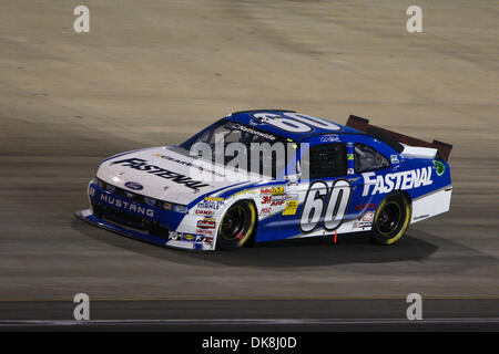 23 juillet 2011 - Nashville, Tennessee, États-Unis - pilote de la série Nationwide de NASCAR Carl Edwards (60) courses pour une victoire du Federated Auto Parts 300 Super Speedway à Nashville de Nashville, Tennessee. (Crédit Image : © Mitch/jones/ZUMAPRESS.com) mondial Southcreek Banque D'Images