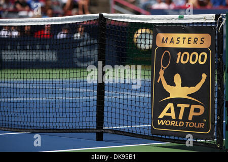 10 août 2011 - Montréal, Québec, Canada - Ambiance avant la deuxième ronde de la Coupe Rogers de tennis au Stade Uniprix à Montréal, Canada. Federer a gagné en deux sets 7-5, 6-3..Crédit obligatoire : Philippe Champoux / Southcreek Global (Image Crédit : Â© Philippe Champoux/ZUMAPRESS.com) Southcreek/mondial Banque D'Images