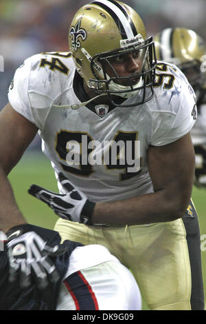 20 août 2011 - Houston, Texas, États-Unis - New Orleans Saints défensive fin Cameron Jordan(94) Le fait d'accélérer le QB. La défaite des Houston Texans New Orleans Saints 27-14 au Reliant Stadium de Houston au Texas. (Crédit Image : © Luis Leyva/ZUMAPRESS.com) Southcreek/mondial Banque D'Images