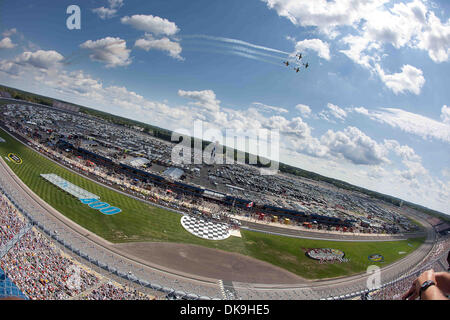 21 août 2011 - Brooklyn, Michigan, États-Unis - une vue générale du Michigan International Speedway avant le début de Michigan Pure 400 au Michigan International Speedway. (Crédit Image : Â© Rey Del Rio/ZUMAPRESS.com) Southcreek/mondial Banque D'Images