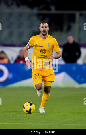 Firenze, Italie. 2 Décembre, 2013. Domenico Maietta (Hellas) Football / Soccer : Italien 'Serie' une correspondance entre Fiorentina 4-3 Hellas Vérone au stade Artemio Franchi à Firenze, Italie . Credit : Maurizio Borsari/AFLO/Alamy Live News Banque D'Images