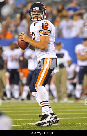 22 août 2011 - East Rutherford, New Jersey, États-Unis - Chicago Bears quarterback Caleb Hanie (12) dans l'action de la Ligue nationale de football au nouveau stade à East Rutherford Meadowlands New Jersey New York bat Chicago 41 à 13 (Crédit Image : © Brooks von Arx/global/ZUMAPRESS.com) Southcreek Banque D'Images