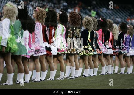 Le 26 août 2011 - San Francisco, Californie, États-Unis - les danseurs irlandais pour la nuit avant de la MLB match entre les Giants de San Francisco et les Astros de Houston. Les Giants de San Francisco gagner le match 2-1. (Crédit Image : © Southcreek Dinno Kovic/global/ZUMAPRESS.com) Banque D'Images