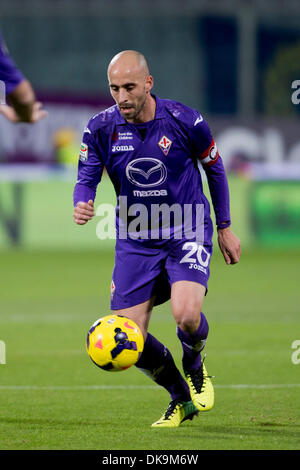 Firenze, Italie. 2 Décembre, 2013. Borja Valero (Fiorentina) Football / Soccer : Italien 'Serie' une correspondance entre Fiorentina 4-3 Hellas Vérone au stade Artemio Franchi à Firenze, Italie . Credit : Maurizio Borsari/AFLO/Alamy Live News Banque D'Images
