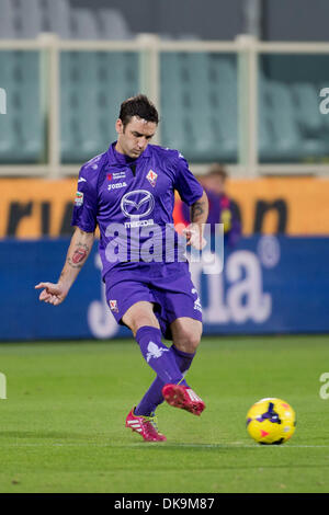 Firenze, Italie. 2 Décembre, 2013. Gonzalo Rodriguez (Fiorentina) Football / Soccer : Italien 'Serie' une correspondance entre Fiorentina 4-3 Hellas Vérone au stade Artemio Franchi à Firenze, Italie . Credit : Maurizio Borsari/AFLO/Alamy Live News Banque D'Images