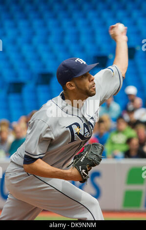 28 août 2011 - Toronto, Ontario, Canada - Rays de Tampa Bay pitcher David Price (14) a commencé le match contre les Blue Jays de Toronto. Les Rays de Tampa Bay a vaincu les Blue Jays de Toronto 12 - 0 au Rogers Centre, Toronto (Ontario). (Crédit Image : © Keith Hamilton/ZUMAPRESS.com) Southcreek/mondial Banque D'Images