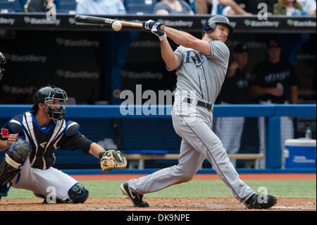 28 août 2011 - Toronto, Ontario, Canada - Rays de Tampa Bay catcher John Jaso (28) en action contre les Blue Jays de Toronto. Les Rays de Tampa Bay a vaincu les Blue Jays de Toronto 12 - 0 au Rogers Centre, Toronto (Ontario). (Crédit Image : © Keith Hamilton/ZUMAPRESS.com) Southcreek/mondial Banque D'Images