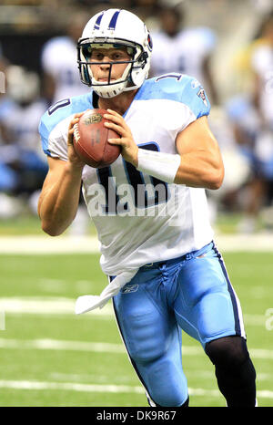 Septembre 01, 2011 - La Nouvelle Orléans, Louisiane, États-Unis - Tennessee Titan quarterback JAKE LOCKER va passer la balle contre le New Orleans Saints lors d'un match pré-saison à La Nouvelle-Orléans. (Crédit Image : © Dan Anderson/ZUMAPRESS.com) Banque D'Images