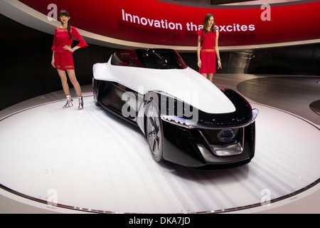 Nissan Concept Bladeglider voiture électrique au Salon de l'automobile 2013 au Japon Banque D'Images