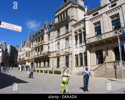 Le Palais grand-ducal est situé à la partie historique de la ville de Luxembourg. Ce lieu est classé monument historique dans le guide de 2013 Luxembourg. Photo : Klaus Nowottnick Date : 2 septembre 2013 Banque D'Images