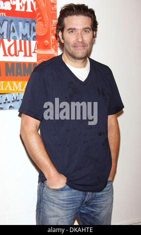 Craig Bierko Rencontrez et Saluez avec cast de "AdA" à la MaMa studios de pratique New York City USA - 18.09.12 Banque D'Images