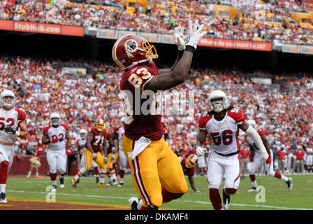 Septembre 18, 2011 - Landover, Maryland, United States of America - action jeu NFL à FedEx Field, deuxième trimestre touché en réception par Redskins de Washington tight end Fred Davis (83)Les cardinaux défaite Redskins 22-21 (crédit Image : © Roland Pintilie/global/ZUMAPRESS.com) Southcreek Banque D'Images