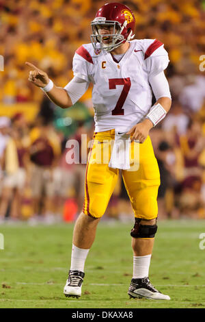 24 septembre 2011 : l'USC Trojans Quarterback Matt Barkley # 7 en action lors d'un match de football entre les NCAA Arizona State Sun Devils de l'université et de l'USC Trojans au Sun Devil Stadium de Tempe, Arizona, remporté par les Sun Devils, 43-22.(Image Crédit : © Max Simbron/Cal/ZUMAPRESS.com) Media Sport Banque D'Images