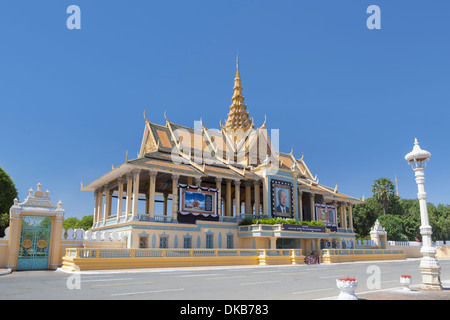 Le Preah Thineang Chan Chhaya ou moonlight pavilion, une partie du palais royal complexe, Phnom Penh, Cambodge Banque D'Images