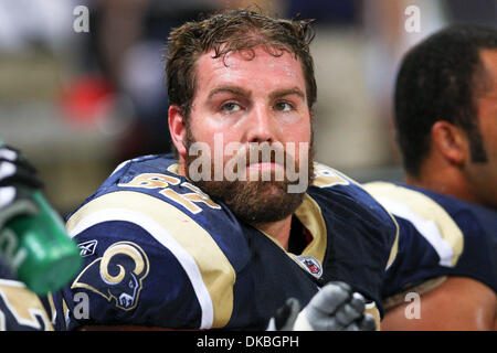 Le 2 octobre 2011 - Saint Louis, Missouri, États-Unis - St Louis Rams guard Harvey Dahl (62) comme on l'a vu au cours de la NFL match entre les Redskins de Washington et les Rams de Saint-Louis à l'Edward Jones Dome à Saint Louis, Missouri. Les Béliers Redskins défait 17-10. (Crédit Image : © Scott Kane/Southcreek/ZUMAPRESS.com) Banque D'Images