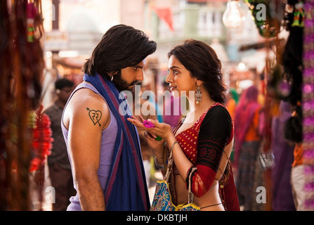 RAM-LEELA 2013 Eros International film avec Ranveer Singh et Deepika Padukone Banque D'Images