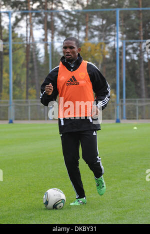 12 octobre, 2011 - Moscou, Russie - DOSSIER - L'ancien international Italie Alessandro Altobelli a exprimé son opinion à Il Corriere dello Sport qu'Inter ont eu tort de vendre Samuel Eto'o dans la fenêtre de transfert de l'été. PHOTO - Septembre 29, 2011 - Moscou, Russie - les plus hautes du monde, l'ancien footballeur payé buteur vedette de l'Inter de Milan, Samuel Eto'o (L) qui joue actuellement pour l'Anzhi Makhachkala c Banque D'Images