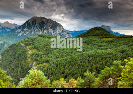 Vue depuis Revilla village, la province d'Huesca, Aragon, Espagne, Europe. Banque D'Images