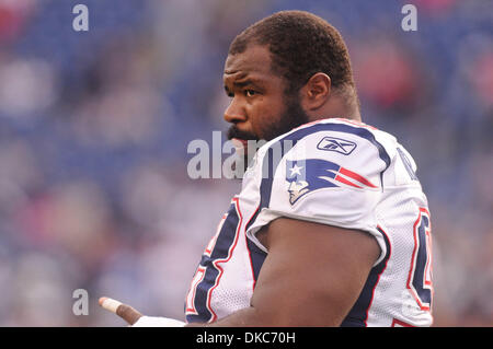 16 octobre 2011 - Foxborough, Massachusetts, États-Unis - New England Patriots DT Gerard Warren. Le New England Patriots vaincre les Dallas Cowboys 20 - 16 au Stade Gillette. (Crédit Image : © Geoff Southcreek/ZUMAPRESS.com)/Bolte Banque D'Images