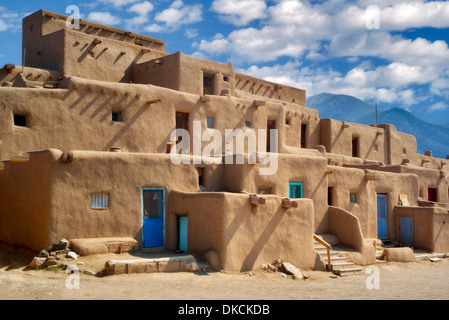 Des structures d'habitation dans la région de Pueblo de Taos. Taos, Nouveau Mexique Banque D'Images