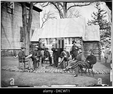 Le personnel des agents travaillant à l'Administration centrale de 6e Corps d'armée, de l'hiver de 1864. Le capitaine Henry W. Farrar - A.D.C., le capitaine Henry R.... 524623 Banque D'Images