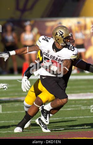 29 octobre 2011 - Tempe, Arizona, États-Unis - WR Canty Keenan (84) gambade pour l'utilisation des verges après la prise au cours du premier trimestre l'action. Remise de l'état de l'Arizona Colorado leur huitième défaite de la saison dans le CIP 12 Showdown de tempe en Arizona. (Crédit Image : © Dean/ZUMAPRESS.com) Henthorn/Southcreek Banque D'Images