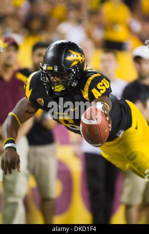 29 octobre 2011 - Tempe, Arizona, É.-U. - RB Cameron Marshall (6) prend son envol dans l'endzone comme partie de sa 114 yrd rushing jour . Remise de l'état de l'Arizona Colorado leur huitième défaite de la saison dans le CIP 12 Showdown de tempe en Arizona. (Crédit Image : © Dean/ZUMAPRESS.com) Henthorn/Southcreek Banque D'Images