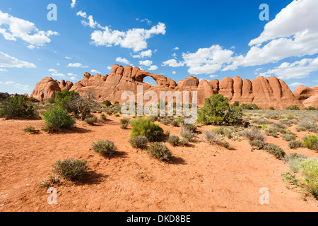 Skyline Arch, Arches National Park, Utah, USA Banque D'Images