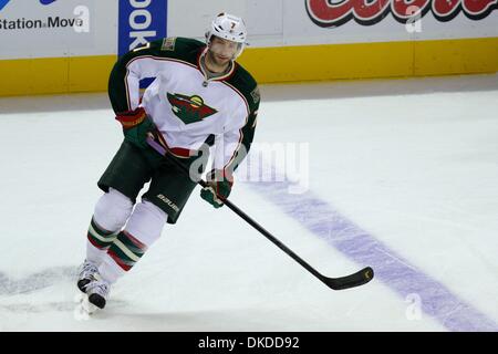 Le 10 novembre 2011 - San Jose, Californie, États-Unis - Minnesota Wild center Matt Cullen (7) dans son skate réchauffer avant le match de LNH entre les Sharks de San Jose et le Wild du Minnesota. (Crédit Image : © Dinno Kovic/Southcreek/ZUMAPRESS.com) Banque D'Images