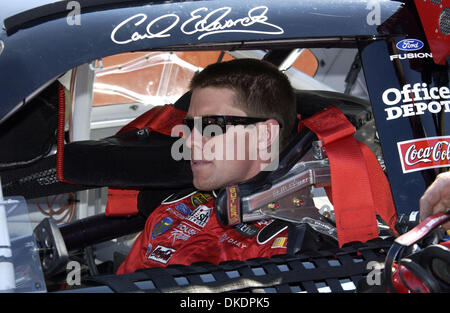 Mar 30, 2007 - Martinsville, VA, USA - Nextel Cup Driver Pilote Carl Edwards de l'Office Depot Location pendant les qualifications pour l'Goody's Cool Orange 500 Nextel course qui aura lieu à l'Martinsville Speedway. (Crédit Image : © Jason Moore/ZUMA Press) Banque D'Images