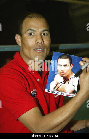 Jun 20, 2007 - Las Vegas, NV, USA - Boxer JOSE LUIS CASTILLO parle à la presse parle de son prochain combat avec l'Angleterre que Ricky Hatton aura lieu à Thomas and Mack Arena de Las Vegas le 23 juin. La lutte sera télévisée sur HBO's World Championship Boxing. Hatton défendra son titre Poids welter Jr d'IBO. (Crédit Image : © Mary Ann Owen/ZUMA Press) Banque D'Images