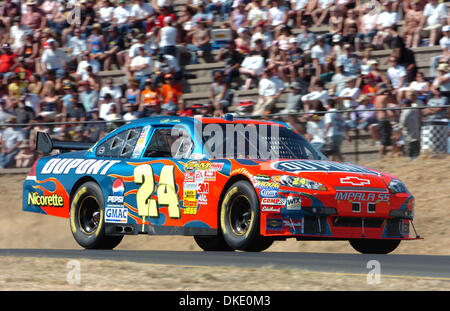 24 juin 2007 - Sonoma, CA, USA - pilote de NASCAR Jeff Gordon est en compétition Dimanche, 24 juin 2007, à Sonoma, en Californie, à la Toyoto/Savemart 350.(Image Crédit : © Ron Lewis/San Mateo County Times/ZUMA Press) Banque D'Images