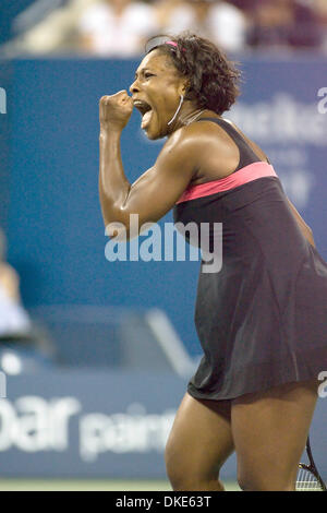 Aug 29, 2007 - New York, NY, USA - SERENA WILLIAMS (USA) en 1er tour vs action Angelique Kerber (GER). Williams a remporté 6-3 ; 7-5. (Crédit Image : © Fred Mullane/ZUMA Press) Banque D'Images