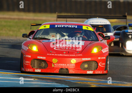 Jun 17, 2007 - Le Mans, France - # 87 Ecosse Scuderia Ferrari 430 GT Berlinetta : Chris Niarchos, Andrew Kirkaldy, TIM MULLEN lors des 24 Heures du Mans, samedi, 16 juin, 2007. (Crédit Image : © Rainier Ehrhardt/ZUMAPRESS.com) Banque D'Images