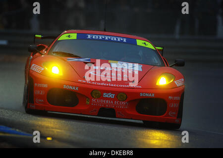 Jun 17, 2007 - Le Mans, France - # 87 Ecosse Scuderia Ferrari 430 GT Berlinetta : Chris Niarchos, Andrew Kirkaldy, TIM MULLEN lors des qualifications pour les 24 Heures du Mans, le jeudi, 14 juin, 2007. (Crédit Image : © Rainier Ehrhardt/ZUMAPRESS.com) Banque D'Images