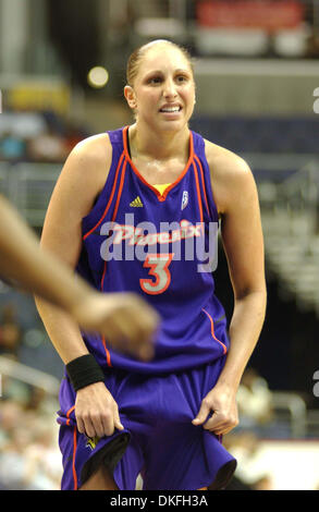 Jul 02, 2009 - Phoenix, Arizona, États-Unis - Phoenix Mercury et garde le premier WNBA vote pour ce ventilateur getter années match des étoiles, DIANA TAURASI, a été cité pour DUI (driving under the influence) Tôt jeudi matin. Sur la photo : May 13, 2007 - Washington, District of Columbia, États-Unis - Santa Marina en action contre les Washington Mystics. (Crédit Image : © Tina Fultz/ZUMA Press) Banque D'Images