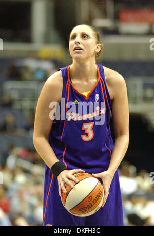 Jul 02, 2009 - Phoenix, Arizona, États-Unis - Phoenix Mercury et garde le premier WNBA vote pour ce ventilateur getter années match des étoiles, DIANA TAURASI, a été cité pour DUI (driving under the influence) Tôt jeudi matin. Sur la photo : May 13, 2007 - Washington, District of Columbia, États-Unis - Santa Marina en action contre les Washington Mystics. (Crédit Image : © Tina Fultz/ZUMA Press) Banque D'Images