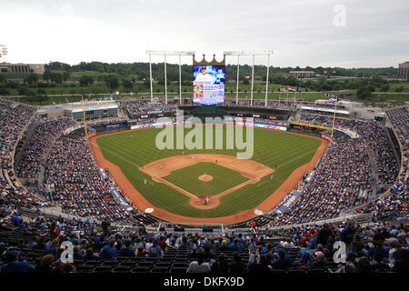 Jul 21, 2009 - Kansas City, Missouri, USA - sur tous les avis de Kauffman Stadium pendant les anges 8 - 5 victoire sur les Royals de Kansas City, MO. (Crédit Image : © Jacob Paulsen/global/Southcreek ZUMA Press) Banque D'Images