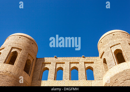 Tosh Darvoza porte sud, l'une des portes de la ville historique, l'Ichan Kala, Khiva, Ouzbékistan Banque D'Images