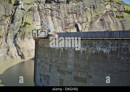 Mur de barrage du lac de Grimsel, Oberland Bernois, Suisse Banque D'Images