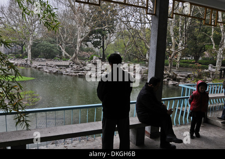 French style Fuxing Park situé dans l'ancienne Concession Française dans le quartier de Luwan, à Shanghai, Chine Banque D'Images