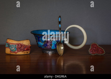 De style hollandais, miniature de la vie toujours de précieux objets anciens Banque D'Images