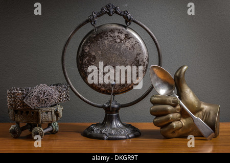 Style de vie néerlandais encore avec des antiquités Banque D'Images