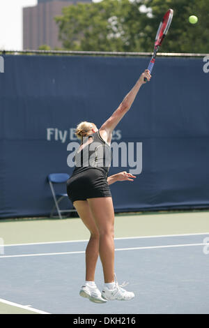 15 août 2009 - Toronto, Ontario, Canada - 15 août 2009 : le jour d'ouverture de la Women's Tennis Coupe Rogers a joué au Centre Rexall, à l'Université York à Toronto, ON. (Crédit Image : © Steve Southcreek Dormer/global/ZUMApress.com) Banque D'Images