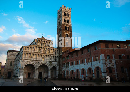 La cathédrale Duomo Cattedrale di San Martino église vieille ville ville de Lucques région Toscane Italie Europe Banque D'Images