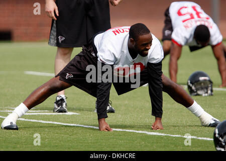 10 juin 2009 : Atlanta Falcons corner retour Chevis Jackson (22), s'étend au gré des Falcons d'Atlanta, Ga. à Flowery Branch Wilson est allé à l'Université de l'Alabama. (Crédit Image : © Daniel Shirey/ZUMApress.com) Southcreek/mondial Banque D'Images