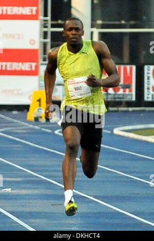 11 juin 2009 - Toronto, Ontario, Canada - le 11 juin 2009, Toronto (Ontario). Usain Bolt au Festival d'excellence d'athlétisme au Varsity Stadium sur le campus de l'Université de Toronto à Toronto, Ontario, Canada. (Crédit Image : © Global/ZUMApress.com) Southcreek Banque D'Images