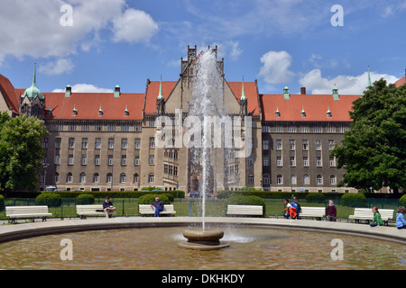 Amtsgericht Mariage, Bahnhofstraße, Mariage, Berlin, Deutschland Banque D'Images