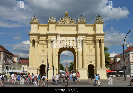 Brandenburger Tor, Luisenplatz, Potsdam, Brandebourg, Allemagne Banque D'Images